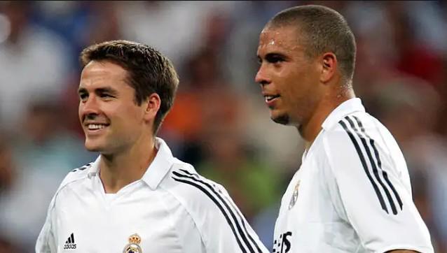 进攻端对塔 进攻端对塔